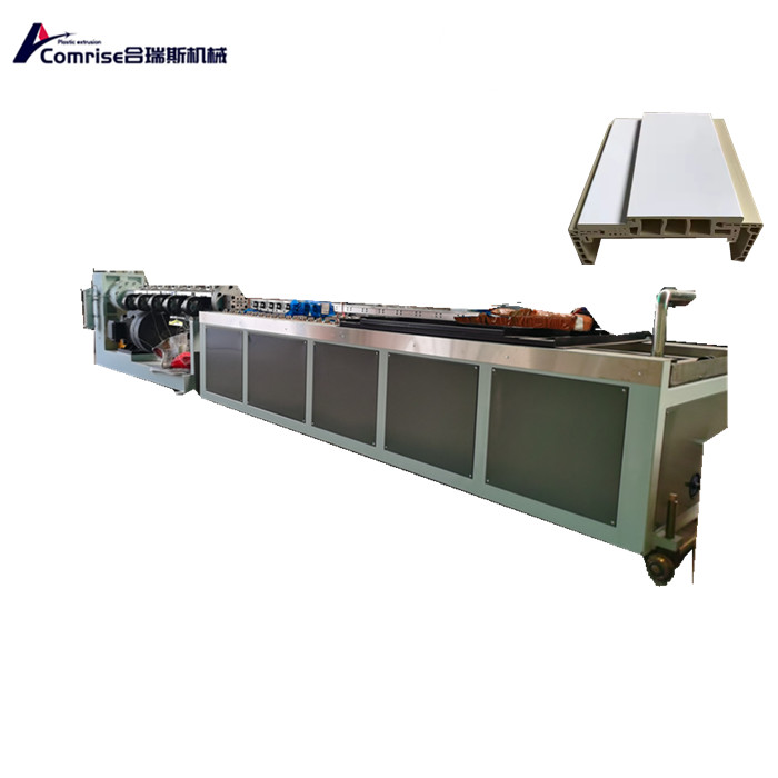 PVC -deur- en raampaneelprofielmachine